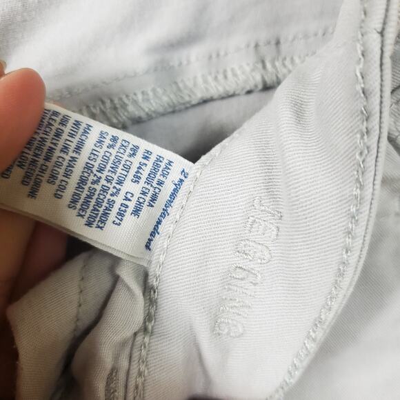 American Eagle Gray Wash Mid-rise Jegging Size 2 - Picture 8 of 9